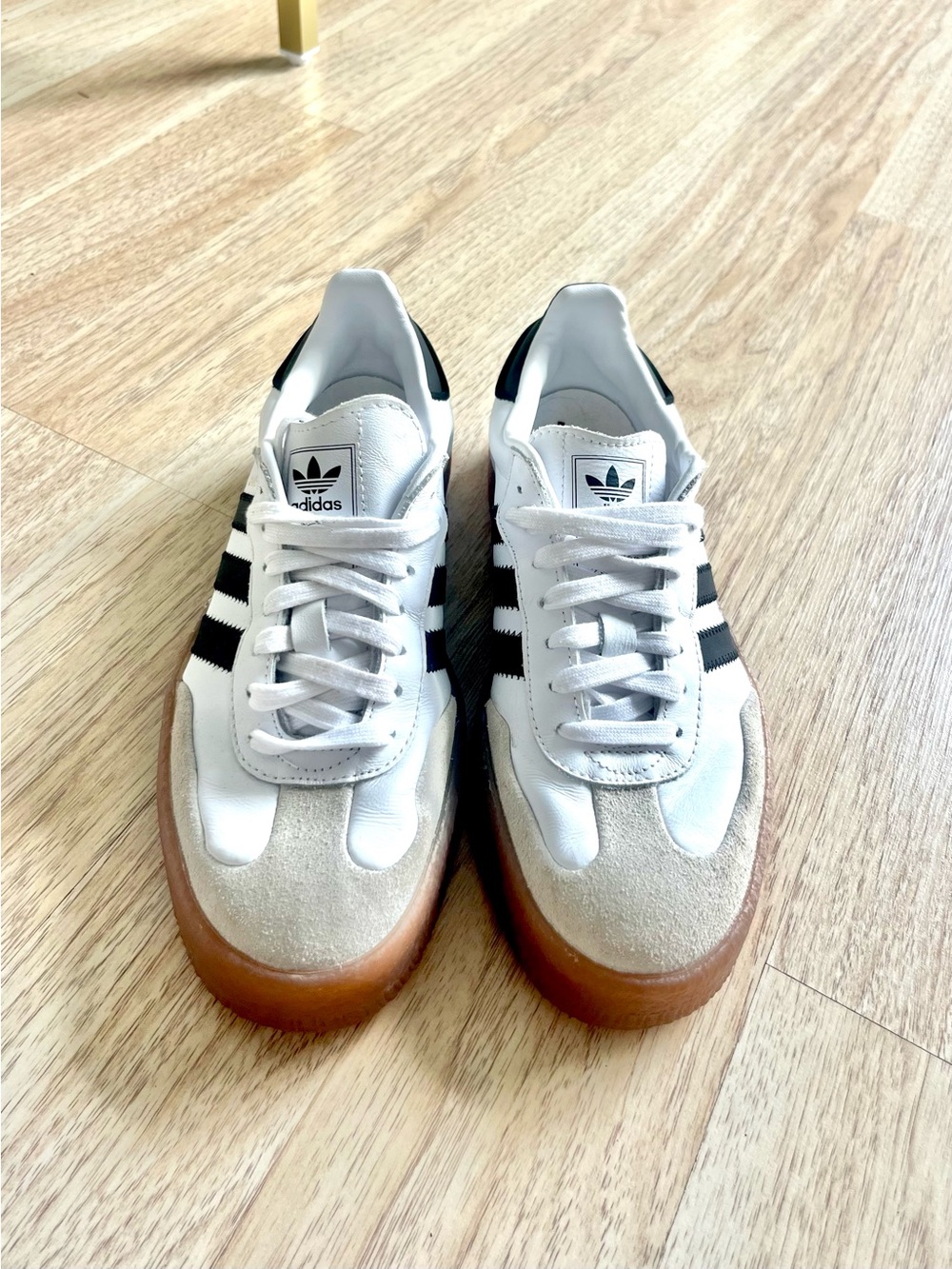 adidas Samba Women's White Black Low-Top Sneakers - Picture 2 of 4